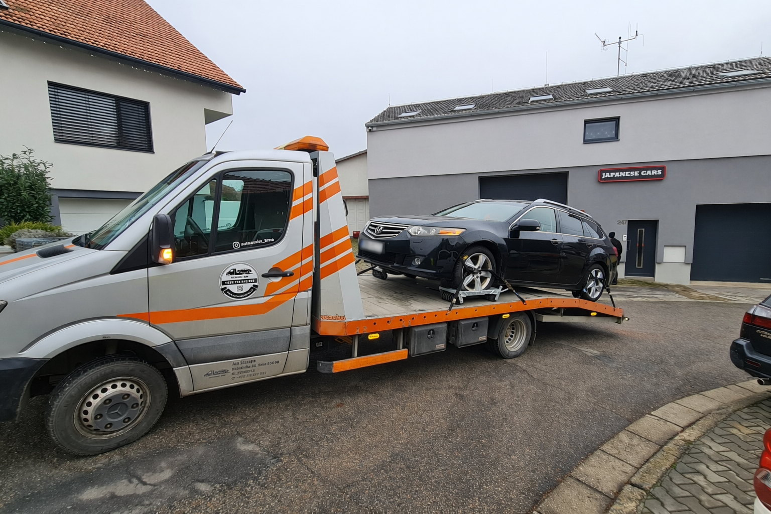 d70dce1f-9f31-4d98-9fce-44399733200d